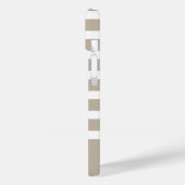 カーキモダンタンとホワイトストライプとモノグラム Case-Mate iPhoneケース (裏面 / 左)