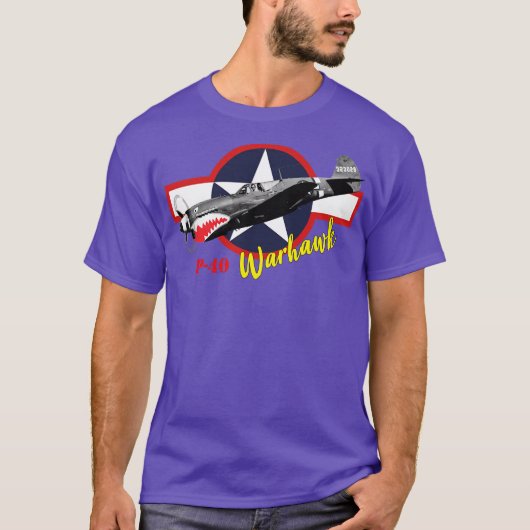 カーティスP40ウォーホークワールドII戦闘機 Tシャツ (正面)