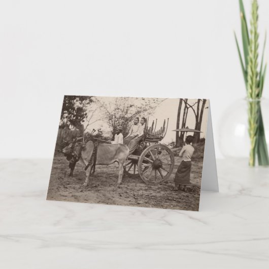 カートはマンダレイ、ビルマで2頭のウシによって引っ張りました カード (正面)