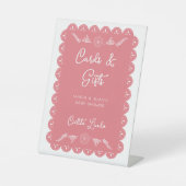 カードとギフトシエリトリンド女の子ベビーシャワー 台座サイン (正面)