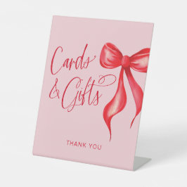 カードとギフトピンクレッドボウ 台座サイン