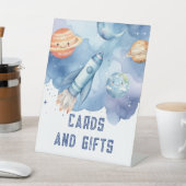 カードとギフト宇宙惑星の誕生日パーティー 台座サイン (インサイチュ)