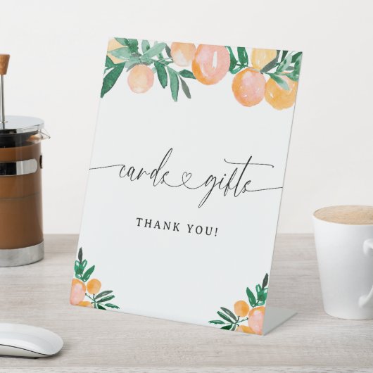 カードとギフト小さなかわいこちゃん柑橘系ベビーシャワー 台座サイン (インサイチュ)