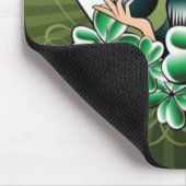 カードとクローバーを持つ女性 – mousepad マウスパッド (コーナー)