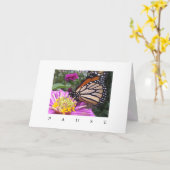 カードの一時停止：ピンク色の（昆虫）オオカバマダラ、モナーク《植物》百日草 カード (黄色い花)