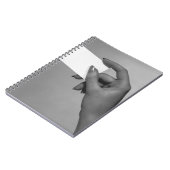 カードを握っている女性 ノートブック (左側)