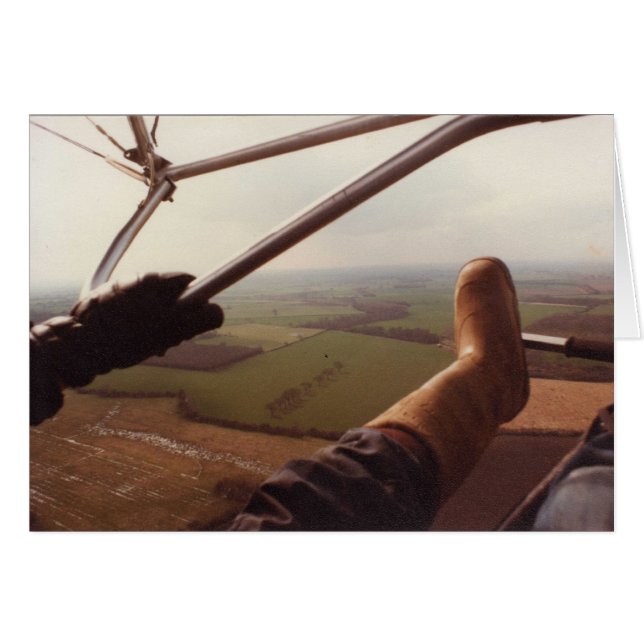 カードを「自由に」飛ばします (正面横)