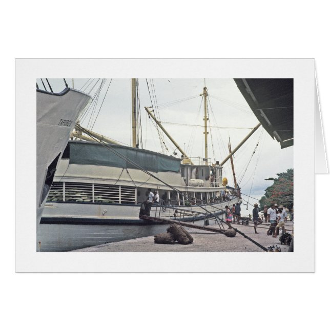 カード、Huahine、フランス領ポリネシアの波止場 (正面横)