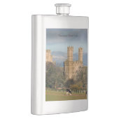 カーナルフォン城ウェールズ。 フラスク (右)