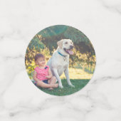 カーニバルテーマの最初の誕生日パーティーの写真 コンフェッティ (スモール正面)