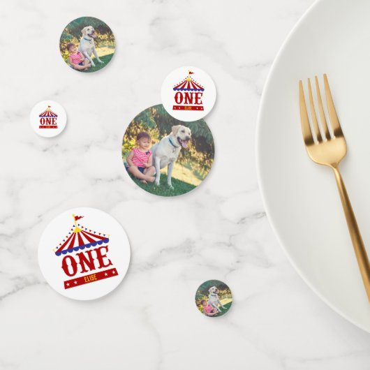 カーニバルテーマの最初の誕生日パーティーの写真 コンフェッティ (グループ)