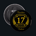 カーネリア結婚ン・ジェムストーンの17周年 栓抜き<br><div class="desc">17年祝のデザイン。このデザインは、黒い背景に黄色（カーネリアン）色の月桂樹デザインを持っている。カーネリア伝統的ンはこの大事な行事の宝石だ。文字読カルネリアン17周年。結婚17年目祝のロマンチックなデザイン。このもしデザインの救済下に連絡頼カスタマイズ、彼らはこの文字の下にあるデザイナーのボタンです。</div>