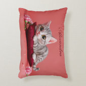 カーネーションが登場するかわいい1月ねこ アクセントクッション (正面(垂直))