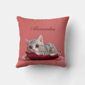 カーネーションが登場するかわいい1月ねこ クッション (裏面)