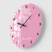 カーネーションピンクの熱帯ハイビスカス;サマーパーム ラージ壁時計 (傾斜)