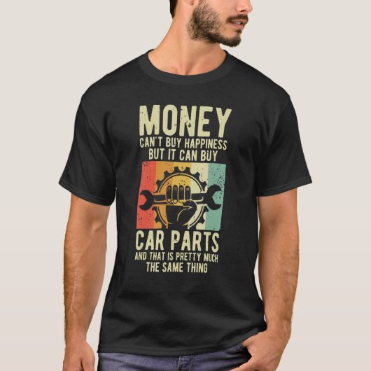 カーパーツを買える自動車マニアの整備士 Tシャツ (正面)