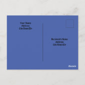 カーフブルーを着た甘い白カラフルい子犬 ポストカード (裏面)