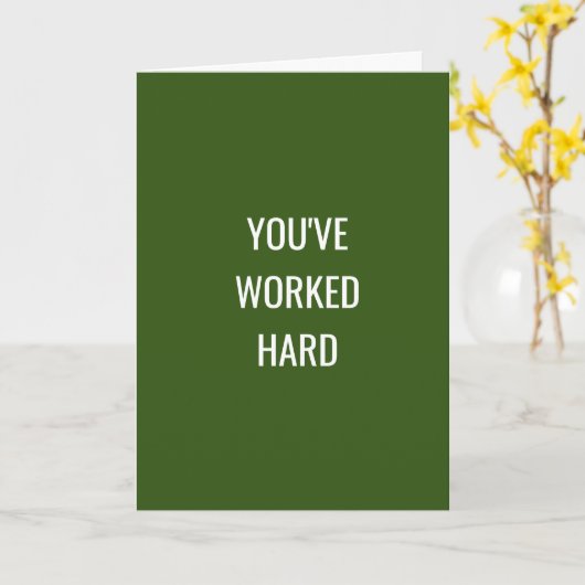 カーブの前で懸命を動かしたおめでとう- カード (黄色い花)