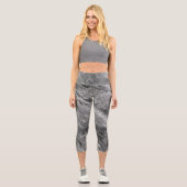 カーブを左右に抱き締めるレギンス カプリレギンス (正面)