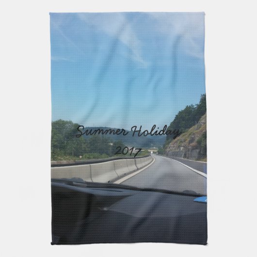 カーホリデーマウンテンズヨーロッパオーストリア写真 キッチンタオル (縦)