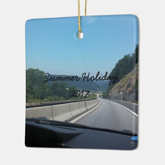 カーホリデーマウンテンズヨーロッパオーストリア写真 セラミックオーナメント (左)