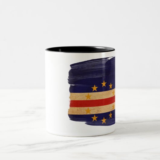 カーボベルデ共和国の旗のマグ ツートーンマグカップ (中央)