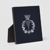 カーボンファイバー柄にクローム仕上げのスコットランドの蓼（Thistle）プリント フォトプラーク (正面)