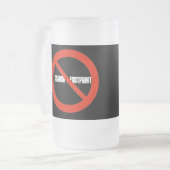 カーボンFootPrintマグカップなし フロストグラスビールジョッキ (正面左)