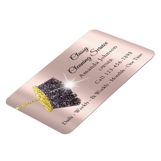 カーマグネット清掃サービスメイドハウス保ズ マグネット (左側)