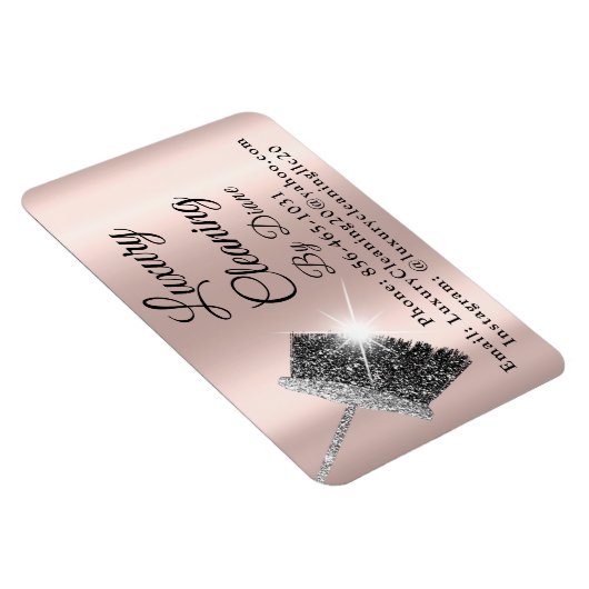 カーマグネット清掃サービスメイドハウス保ズ マグネット (右側)