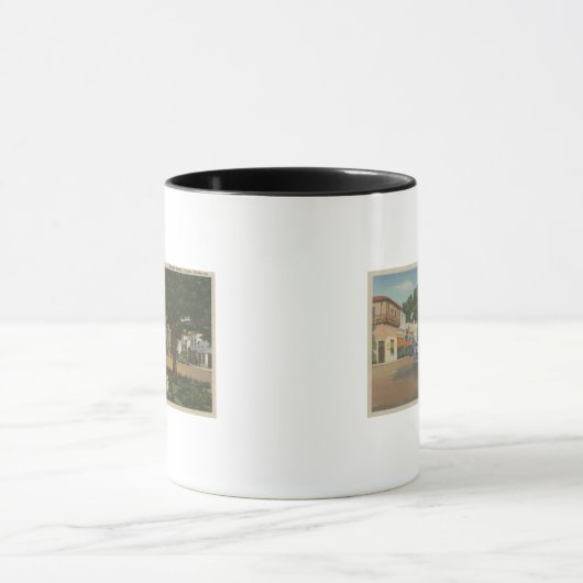 カーメル, CA – ビジネス地区ビューオブダウンタウン マグカップ (中央)