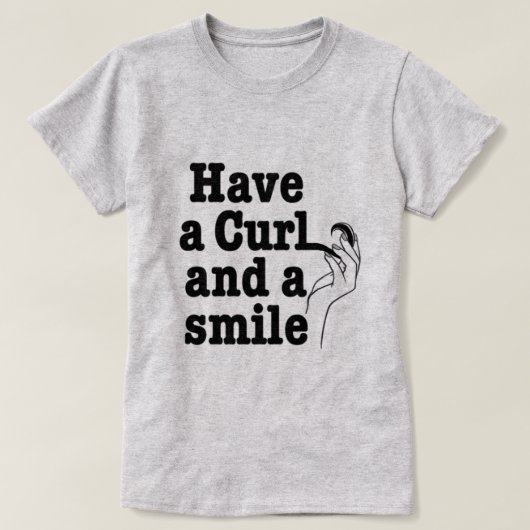 カールとスマイルTシャツがある Tシャツ (デザイン正面)