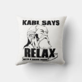 カールマルクス クッション (裏面)