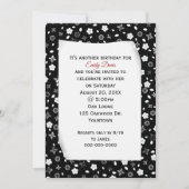 カール紙オンフローラプリント誕生日パーティー 招待状 (正面)