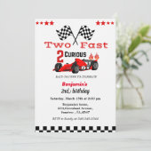 カーレース2人の速い2人目の少年の誕生日を育てる 招待状 (スタンド正面)