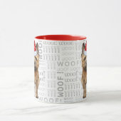 カーンテリアードッグサンタオンウォフバックグラウンド マグカップ (中央)