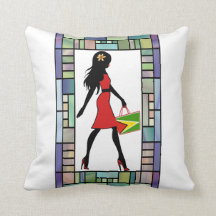 ガイアナの女の子の装飾用クッション