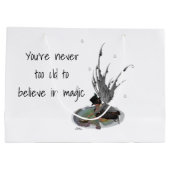 ガエル付きボーイレインフェアリー抱き枕 ラージペーパーバッグ (裏面)