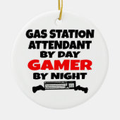 ガスステーション付き添い人ゲーマー セラミックオーナメント (正面)