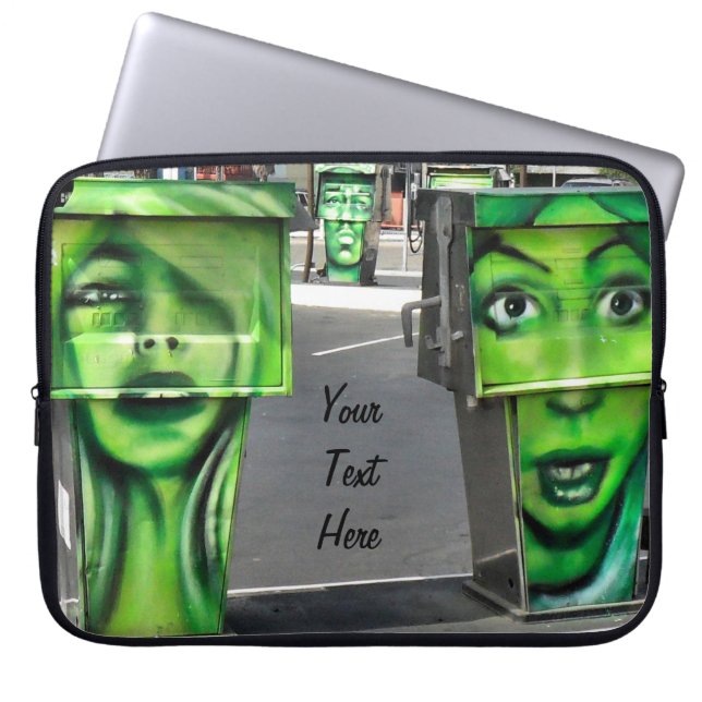 ガスポンプ ラップトップスリーブ (正面)