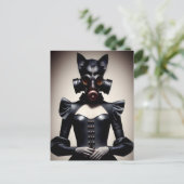 ガスマスクとレザースーツを着た女性 ポストカード (スタンド正面)