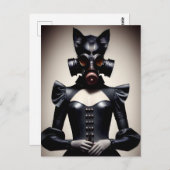 ガスマスクとレザースーツを着た女性 ポストカード (正面/裏面)