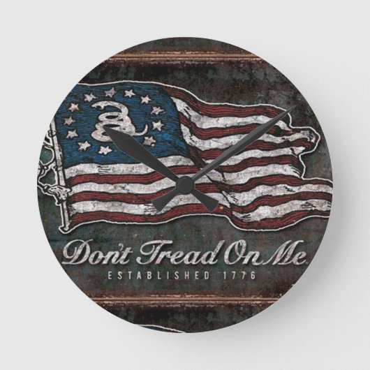 ガズデン国旗 – 自由と死 ラウンド壁時計 (正面)