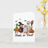 ガチョウのハロウィーンの衣装おもしろい カード (黄色い花)