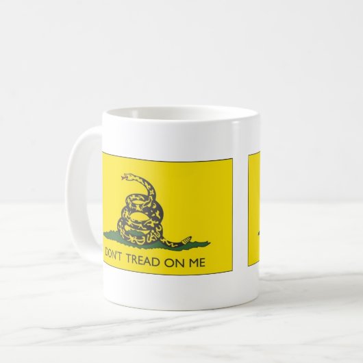 ガッズデン国旗のマグカップ コーヒーマグカップ (正面左)