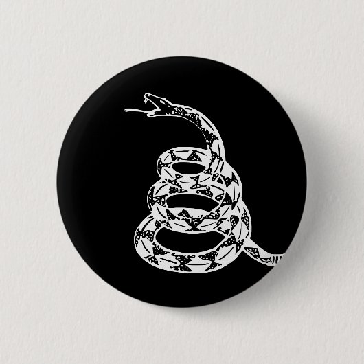 ガッズデン国旗のリバタリアン・スネークを踏み鳴らすな 缶バッジ (正面)