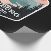 ガトリンバーグテネシー素晴らしスモーキー山脈ハイキング ラッピングペーパー (角)