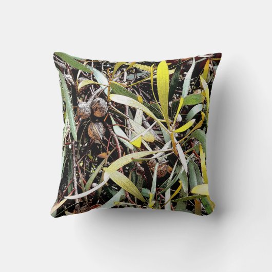 ガムの葉 クッション (裏面)