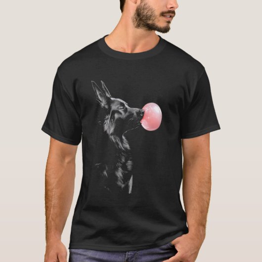 ガムを膨らますジャーマンシェパード Tシャツ (正面)