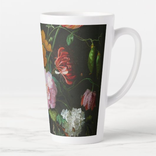 ガラスの花瓶で花を飾る静物詩 カフェラテマグ (右)